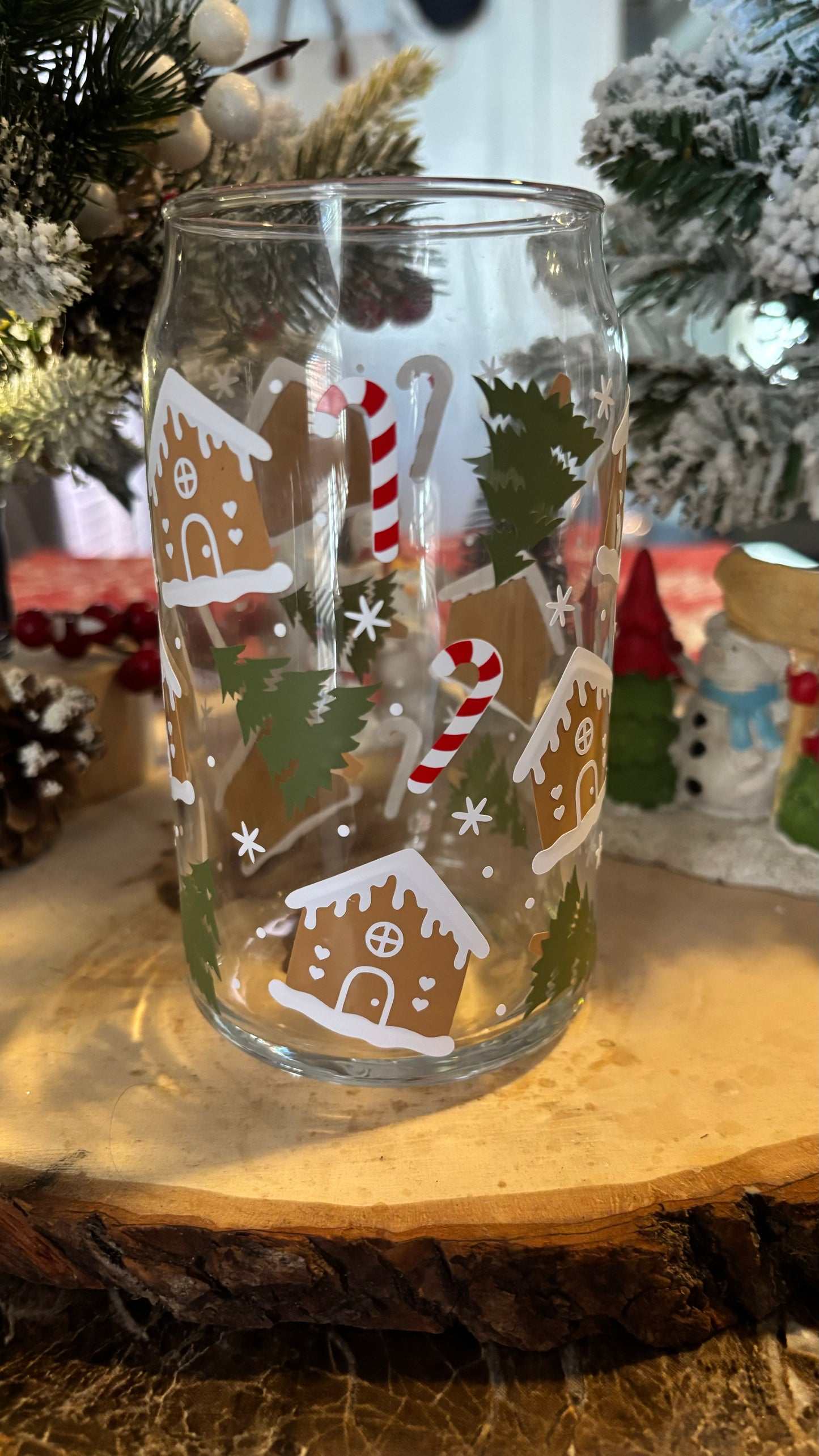 Christmas Gingerbread house glass cup