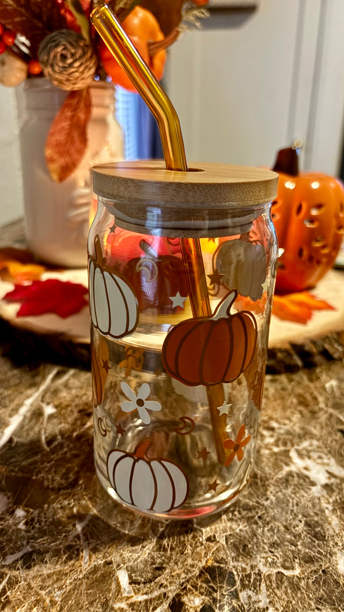 Autumn spice pumpkins glass cup