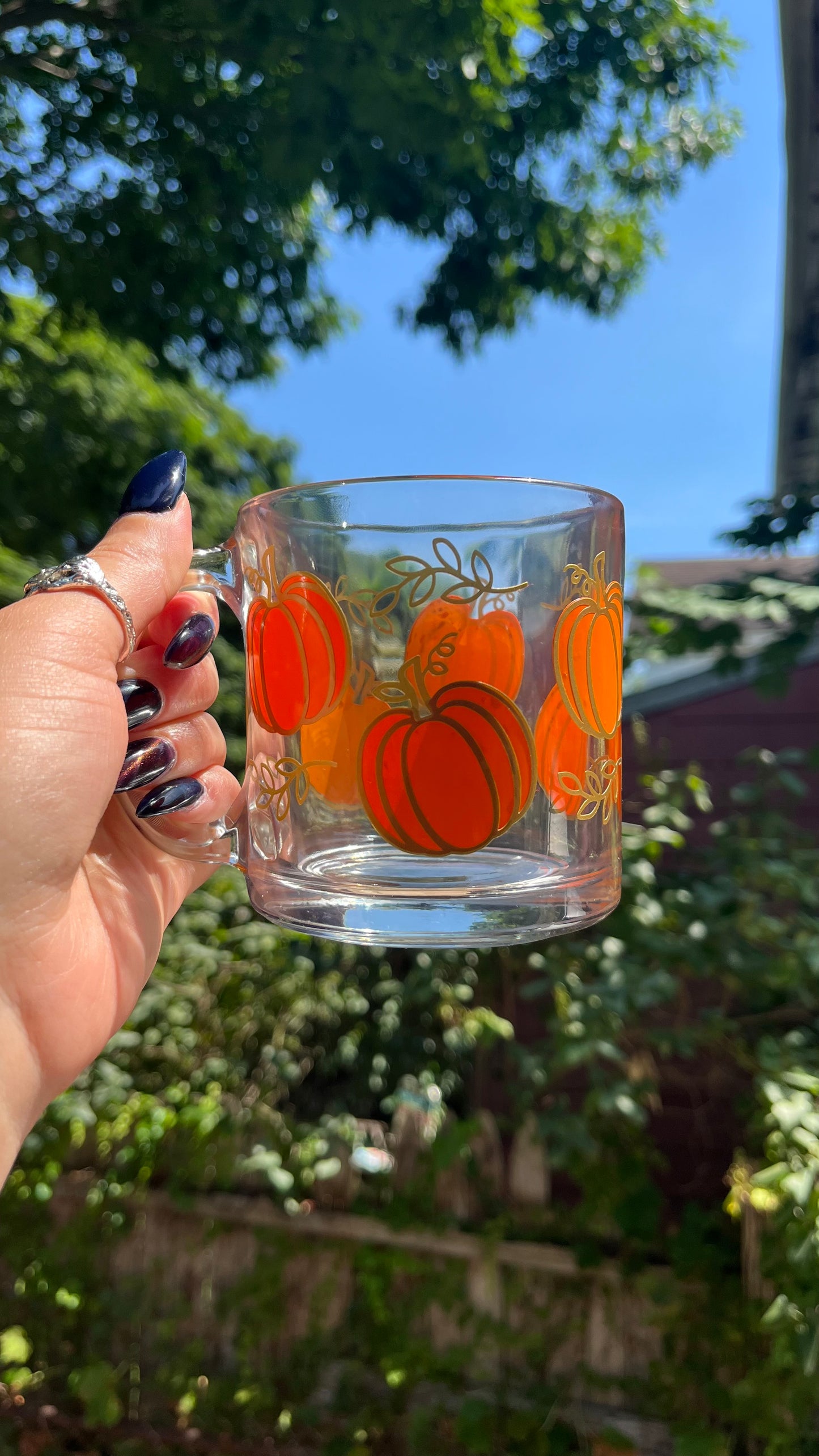 Autumn pumpkin glass mug