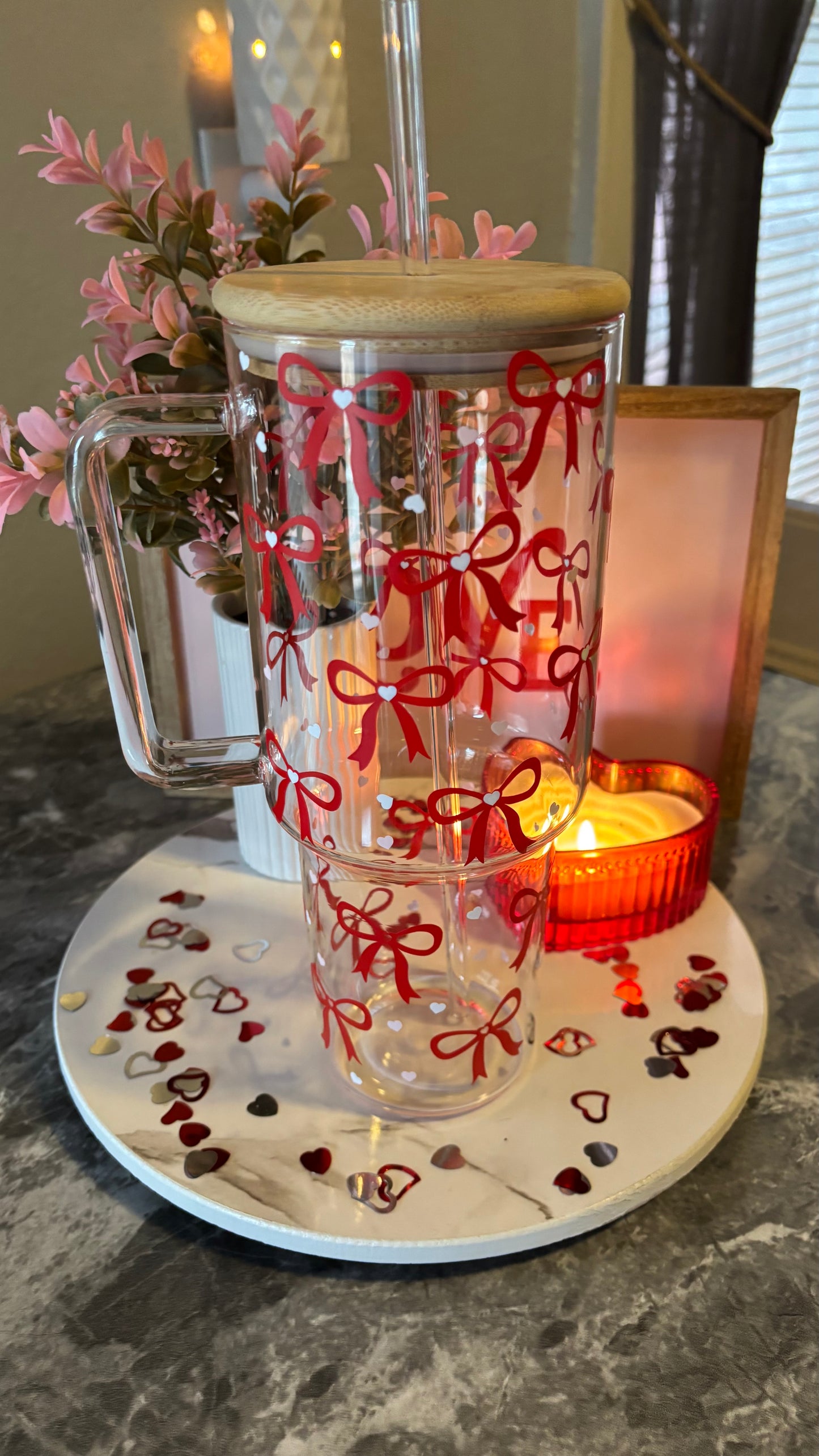 Valentines Coquette bows glass tumbler