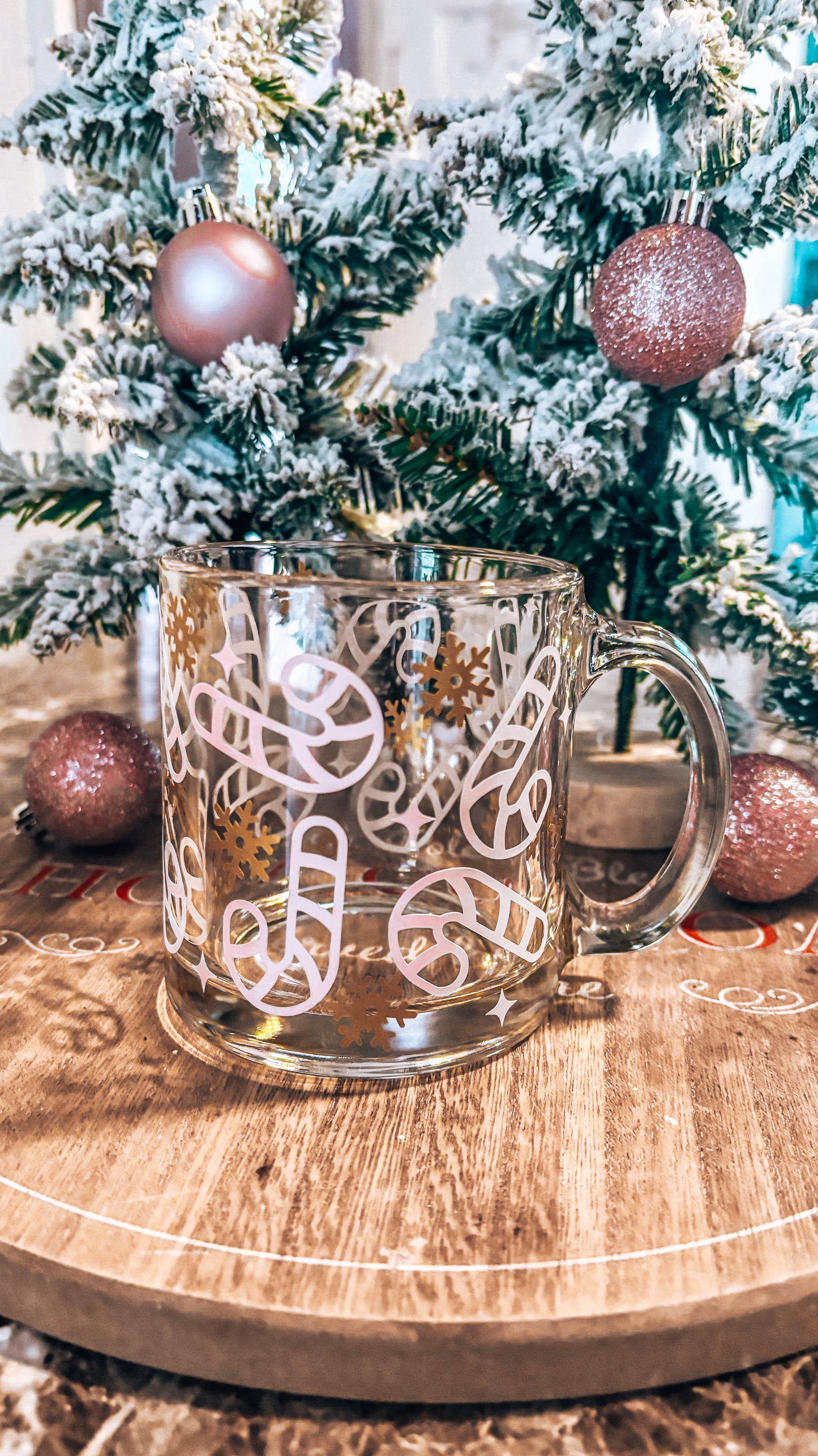 Pinkmas candy canes glass mug