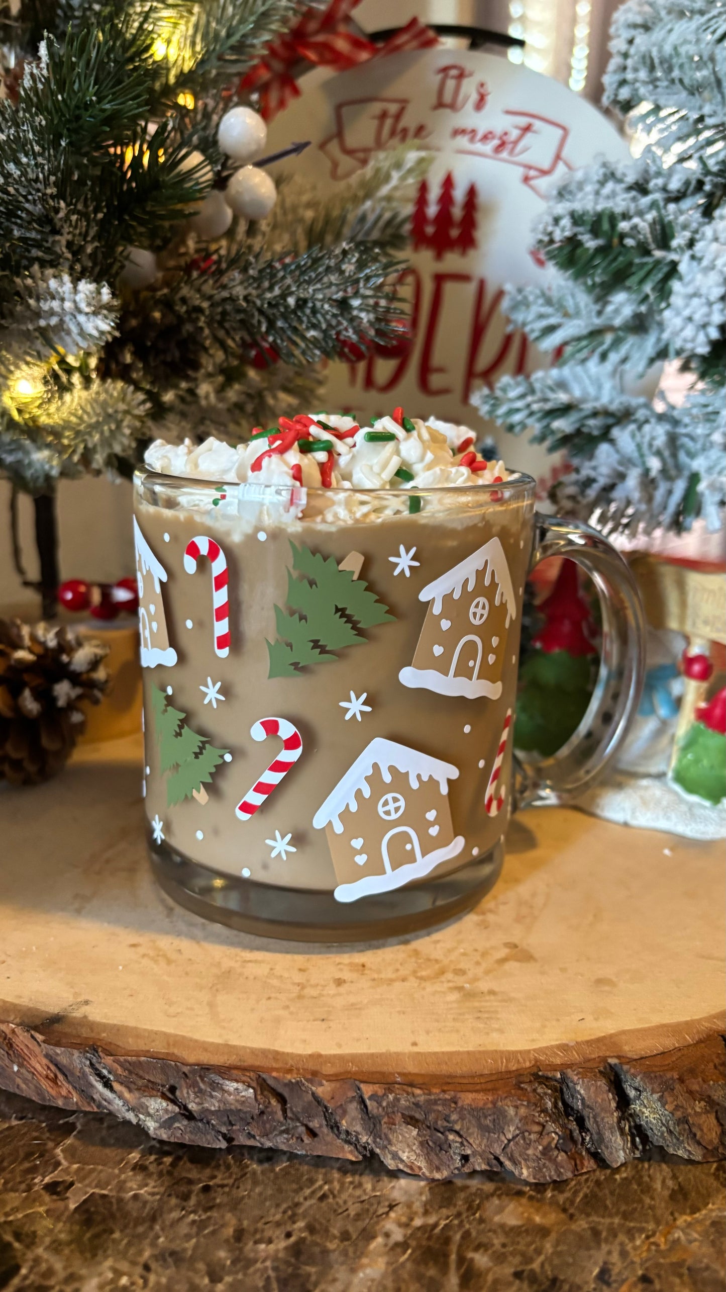 Christmas Gingerbread house mug