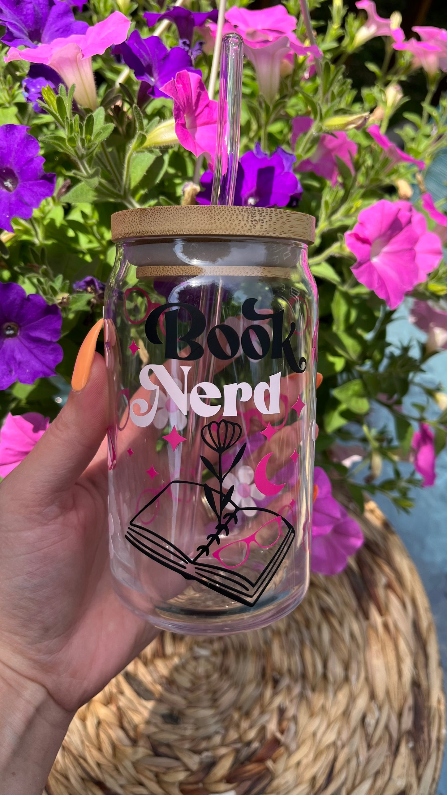 Book nerd glass cup