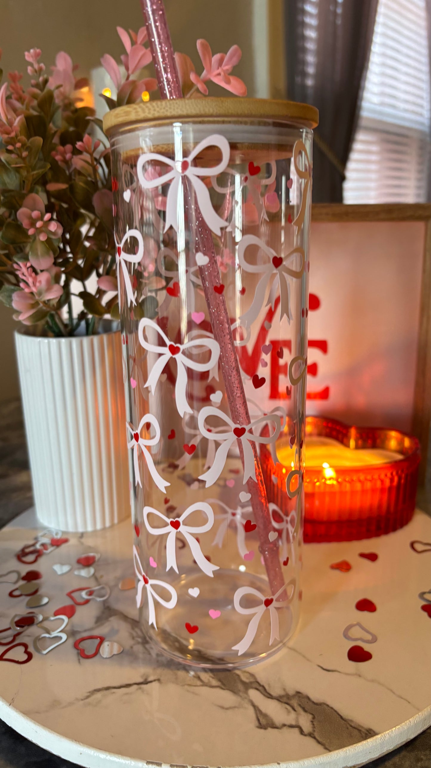 Coquette bows and hearts glass cup