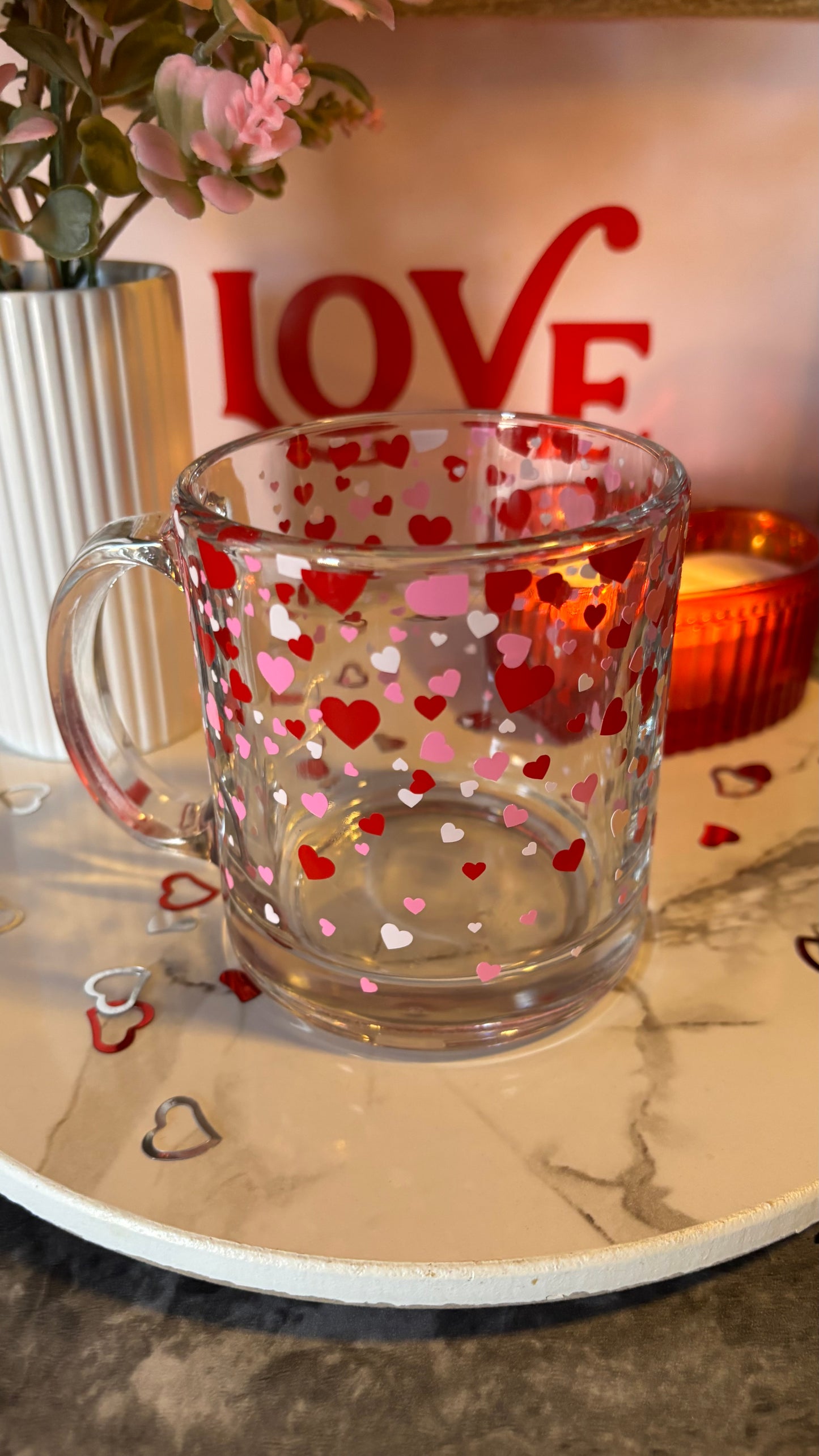 Confetti hearts glass mug