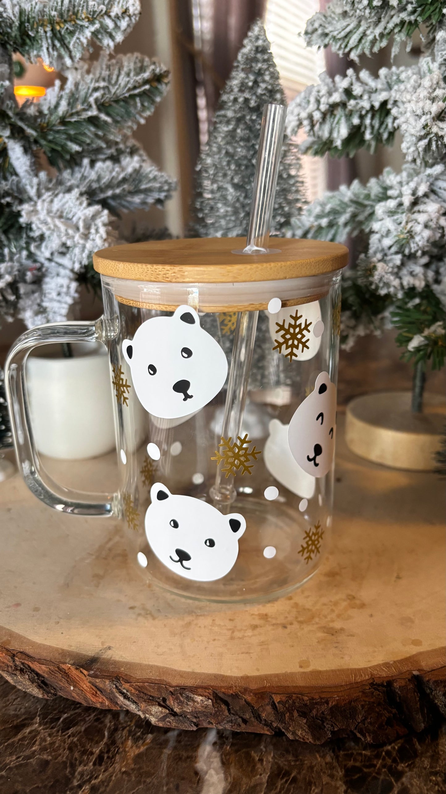 Winter polar bear glass mug