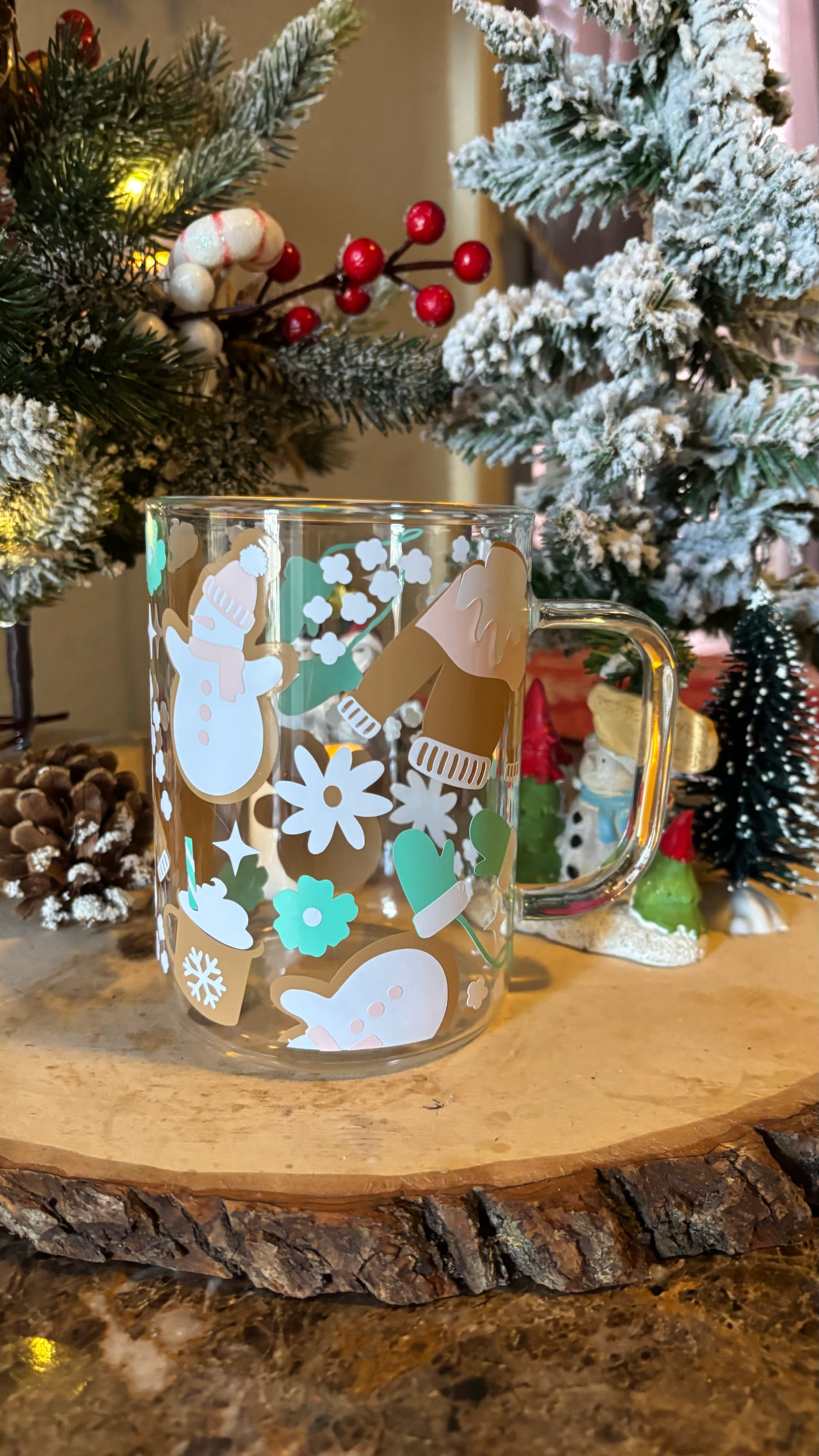 Winter snowman glass mug