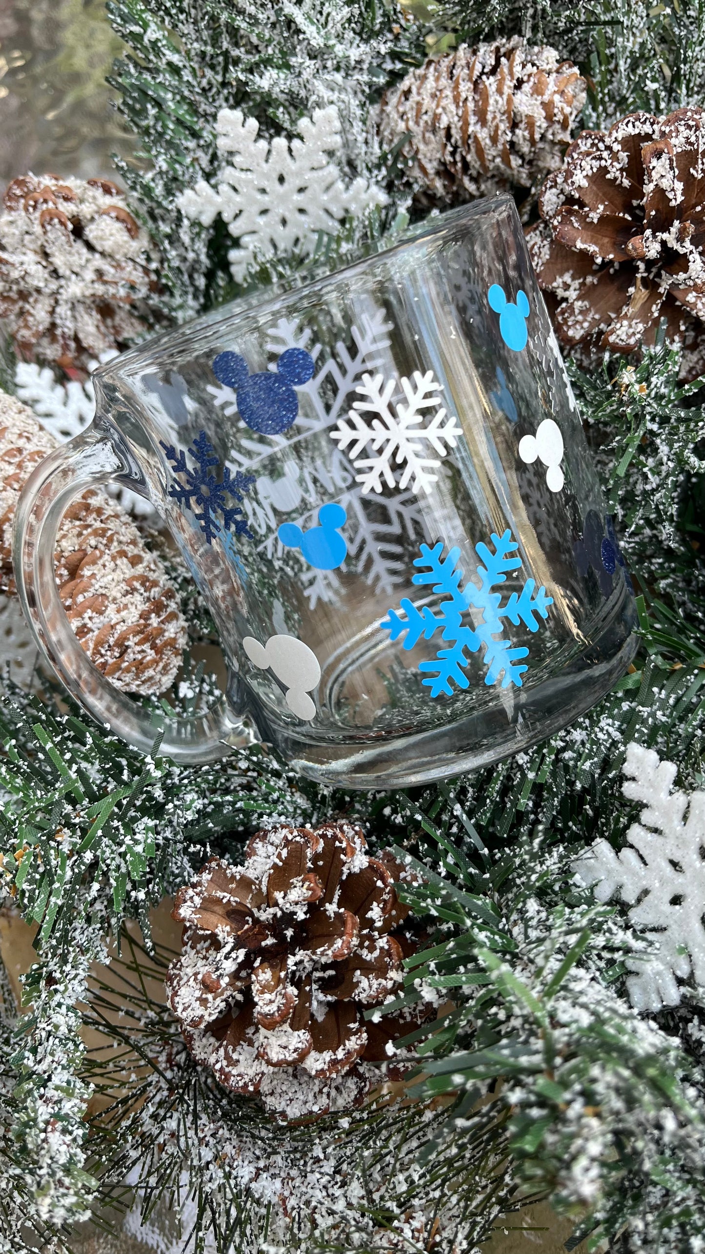 Let it snow glass mug