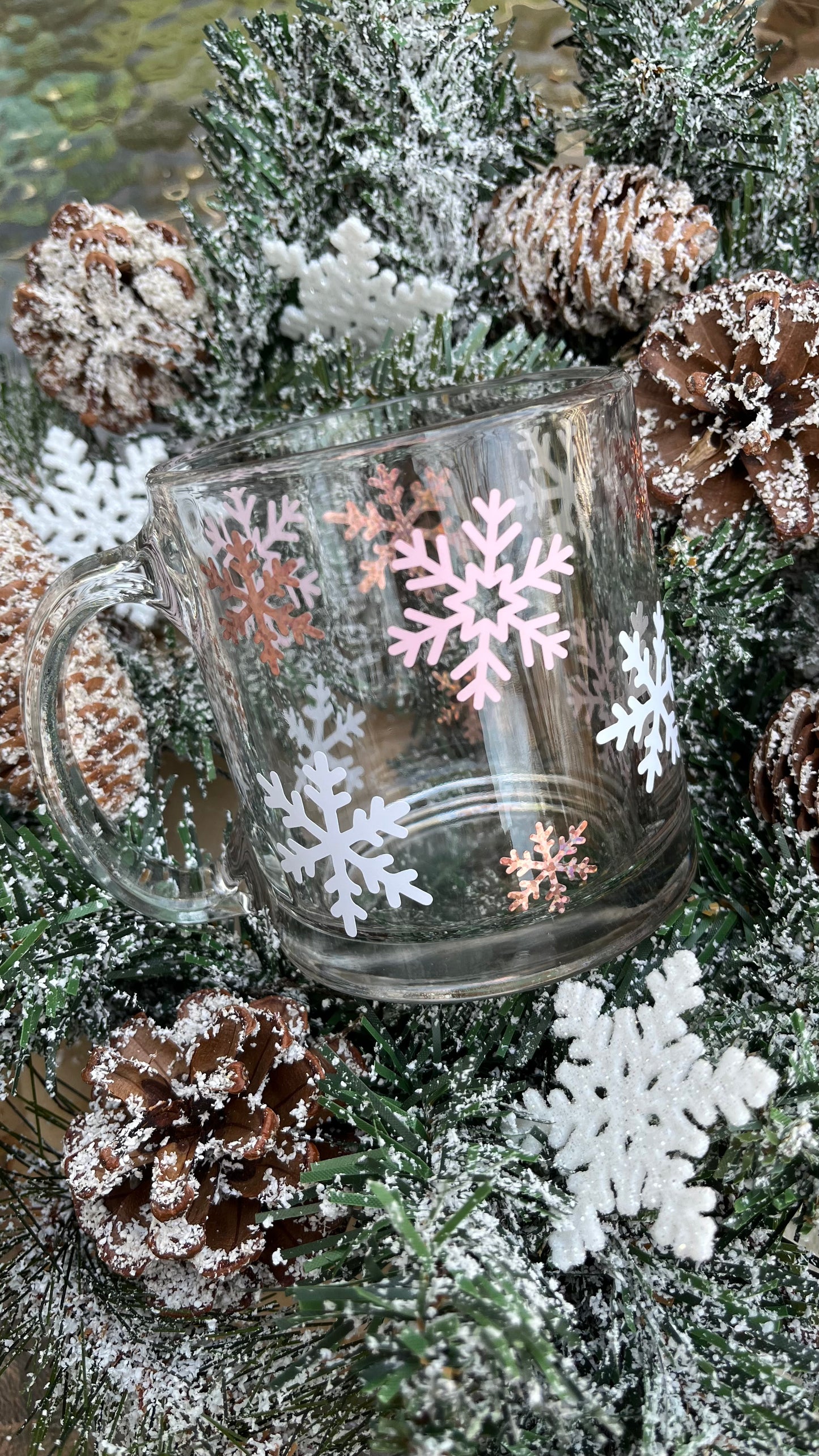 Snowflake glass mug