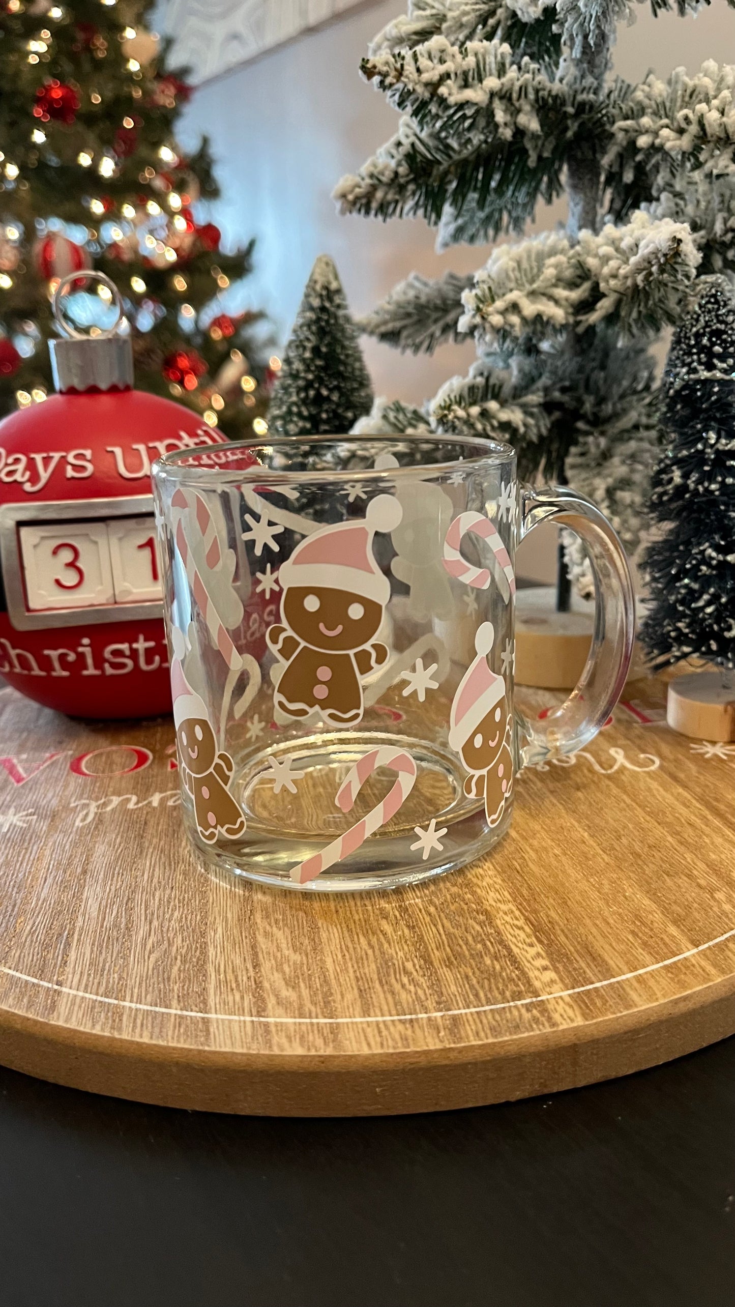 Pink gingerbread glass mug