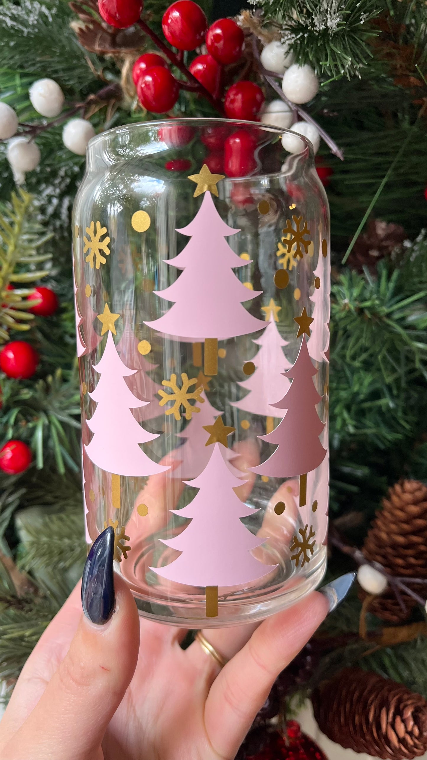 Pink Christmas trees glass cup