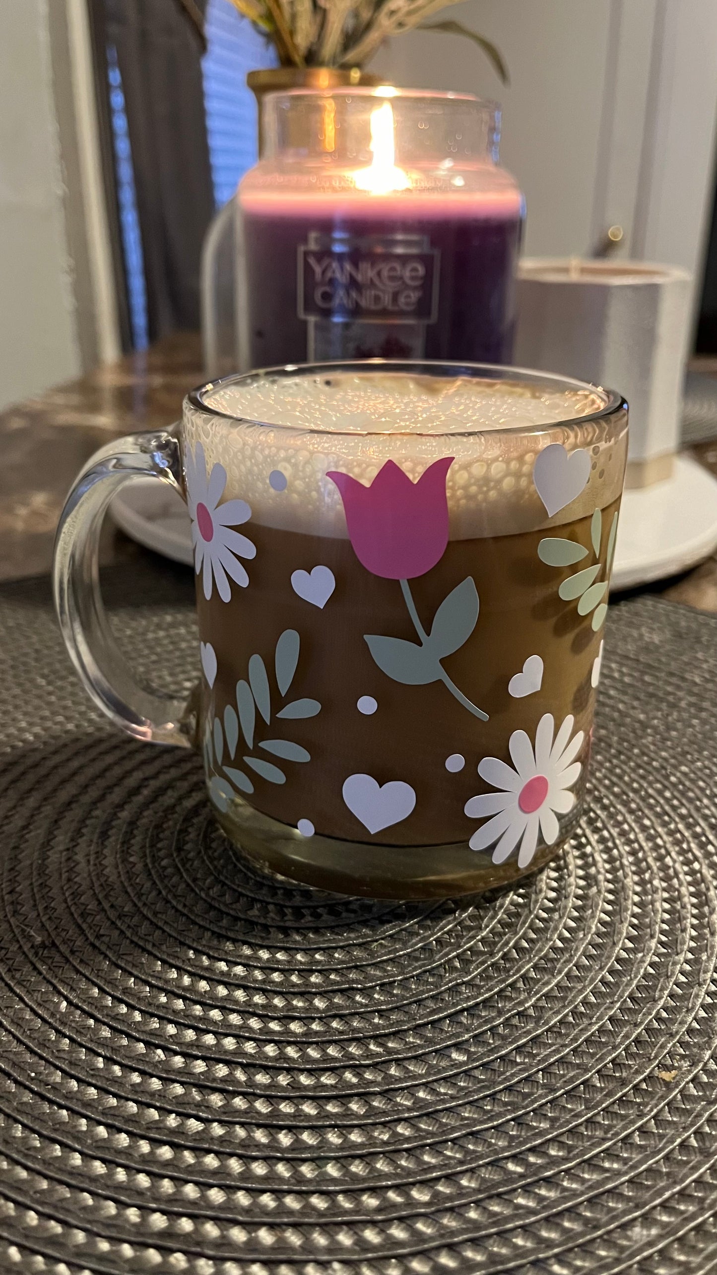 Spring tulips glass mug