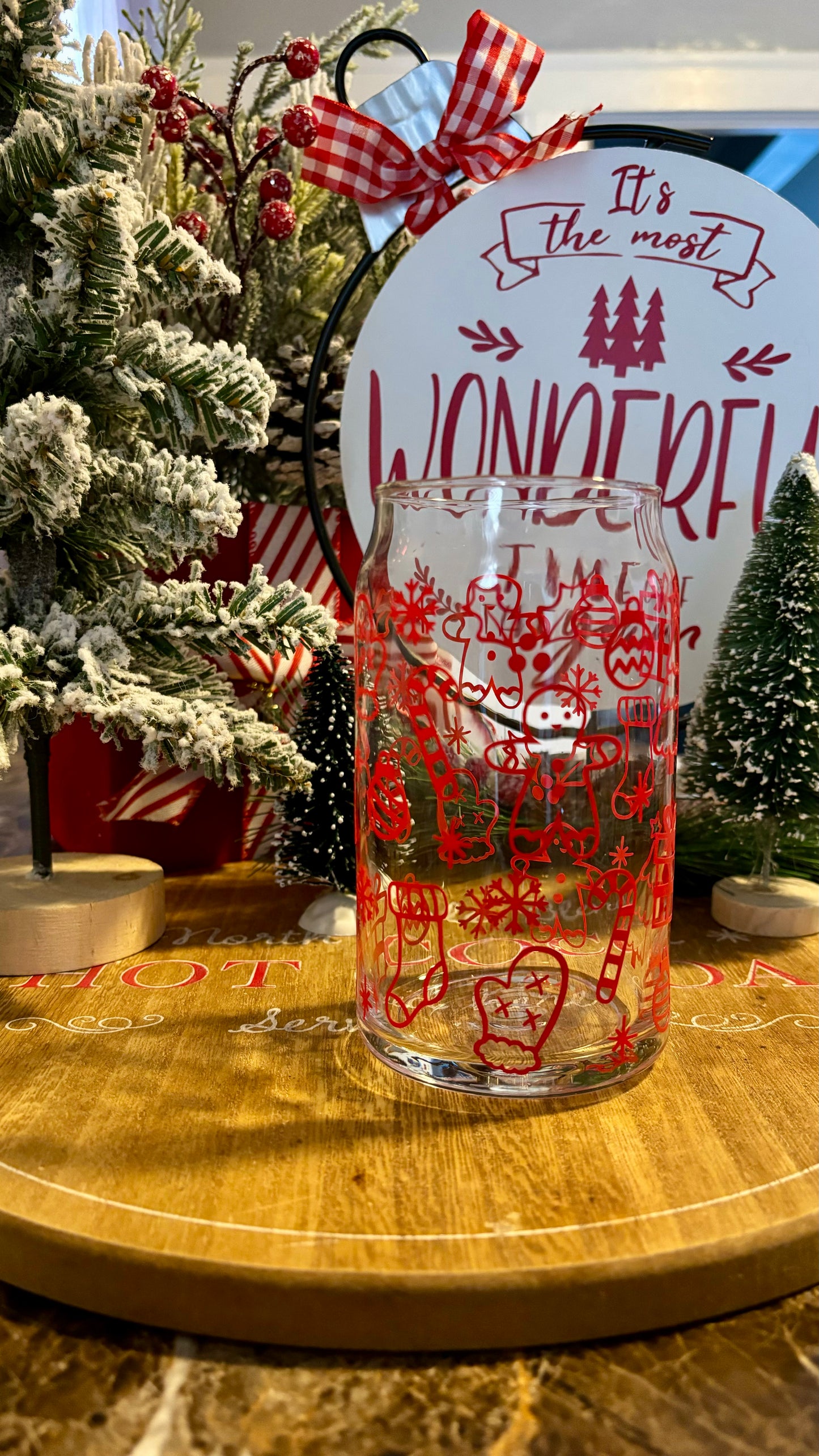 Christmas doodles glass cup