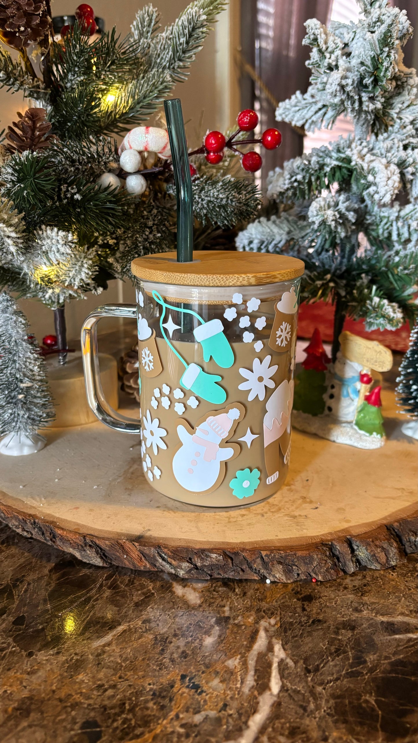 Winter snowman glass mug