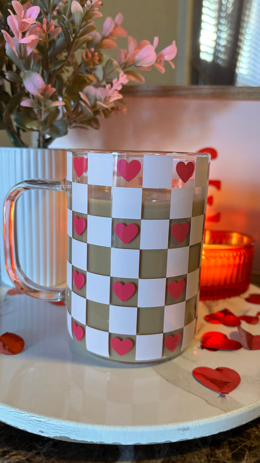 Checkered hearts glass mug