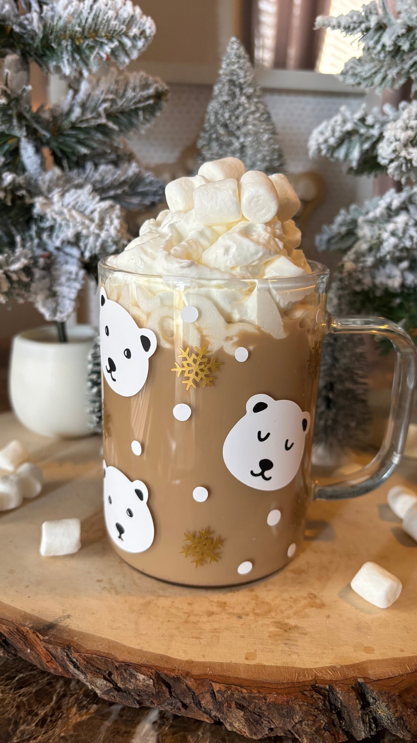 Winter polar bear glass mug