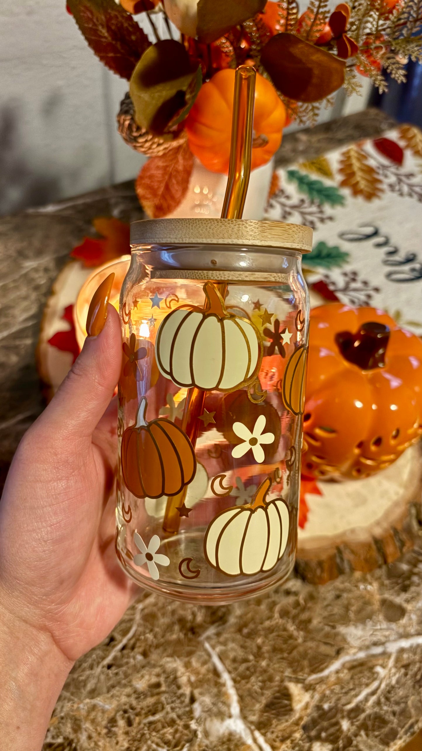 Autumn spice pumpkins glass cup