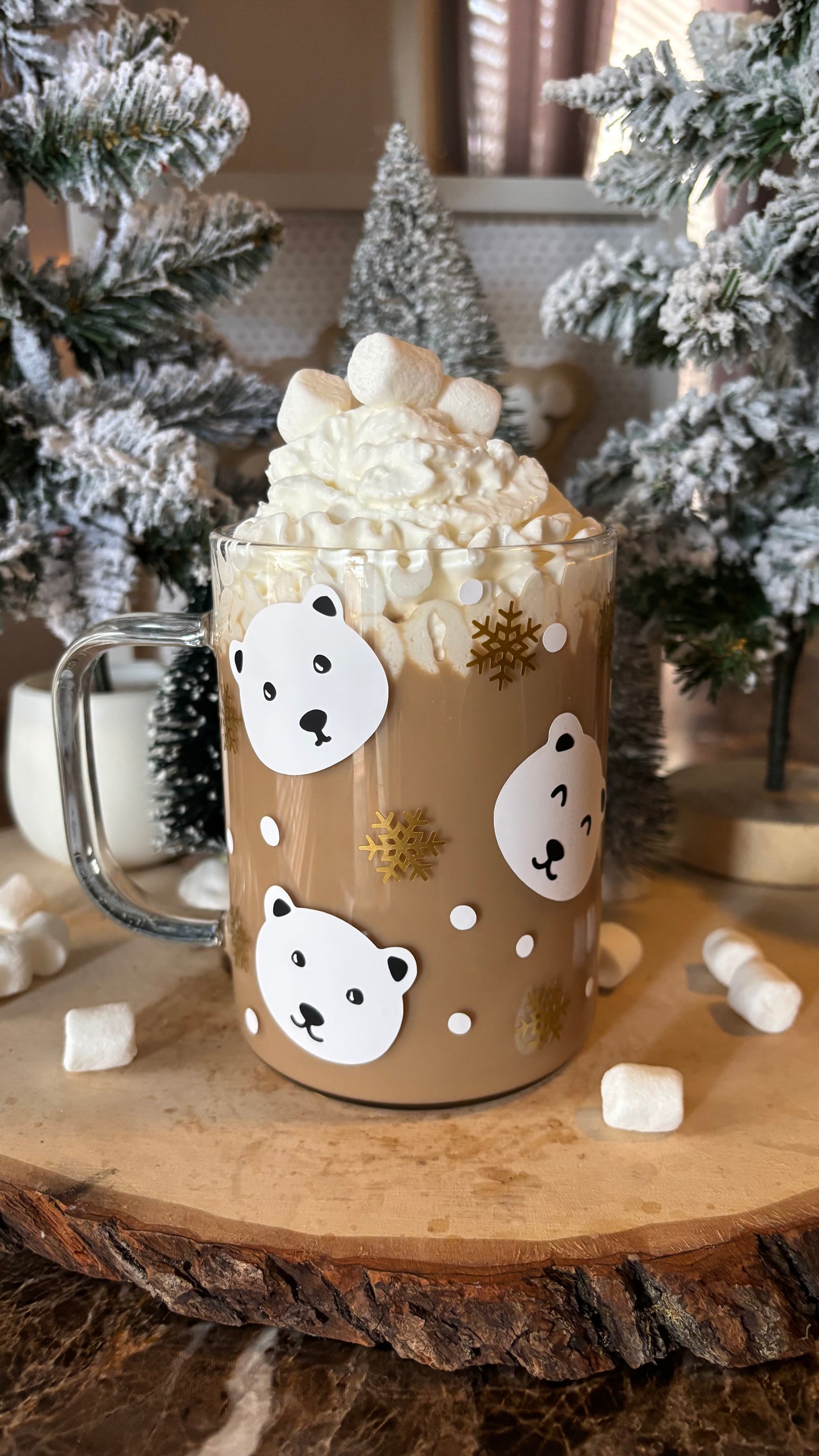 Winter polar bear glass mug