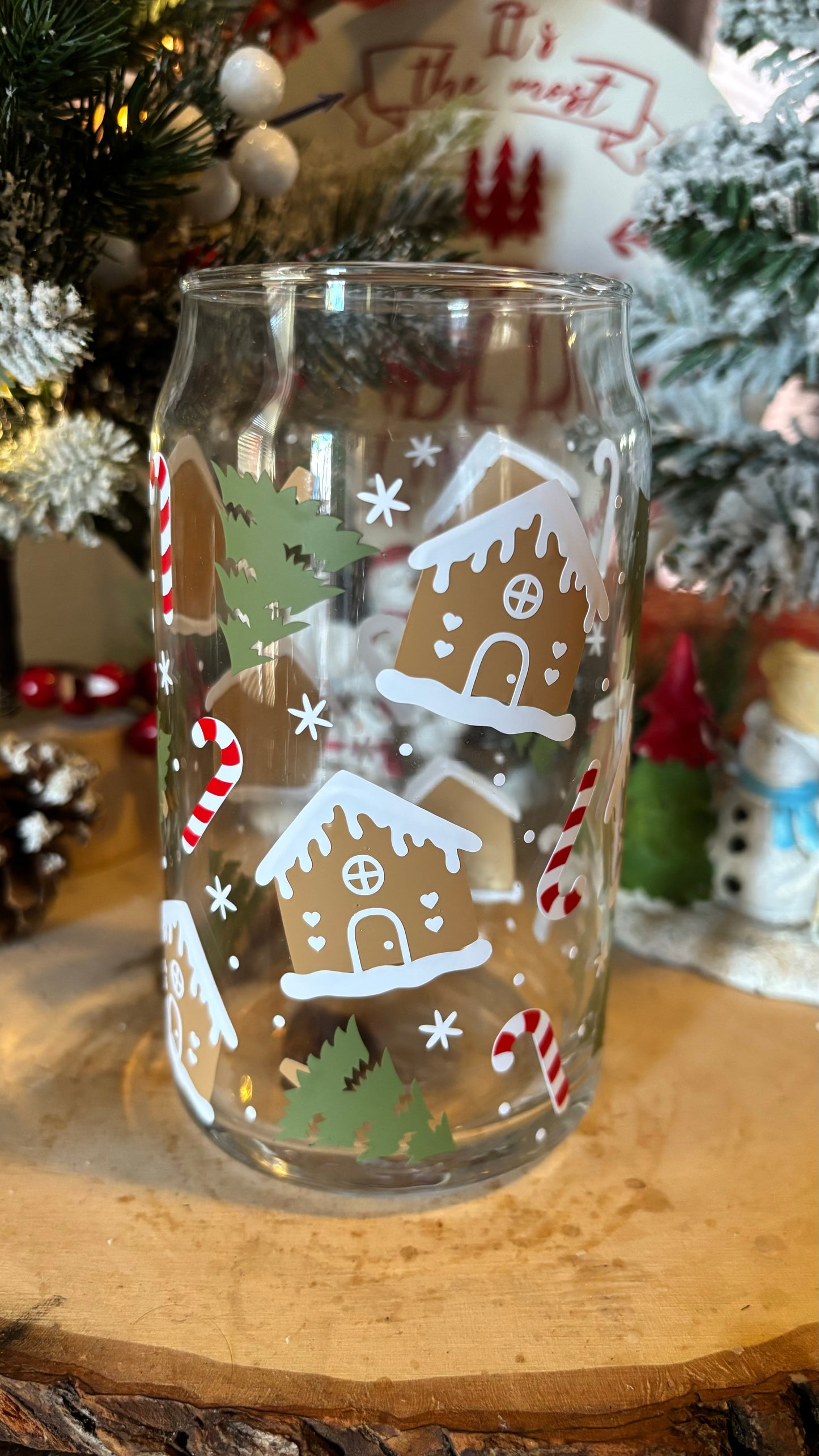 Christmas Gingerbread house glass cup