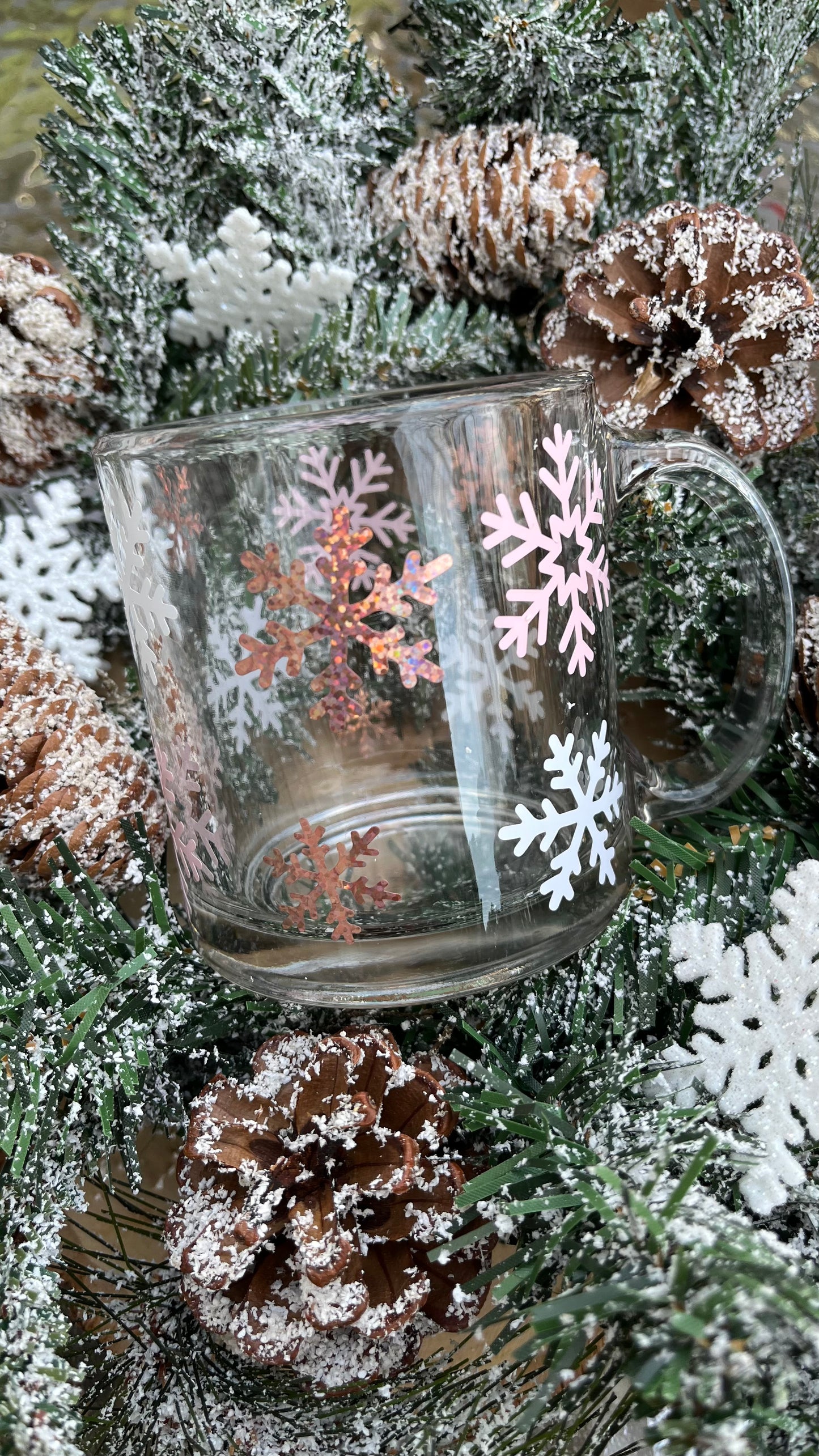 Snowflake glass mug