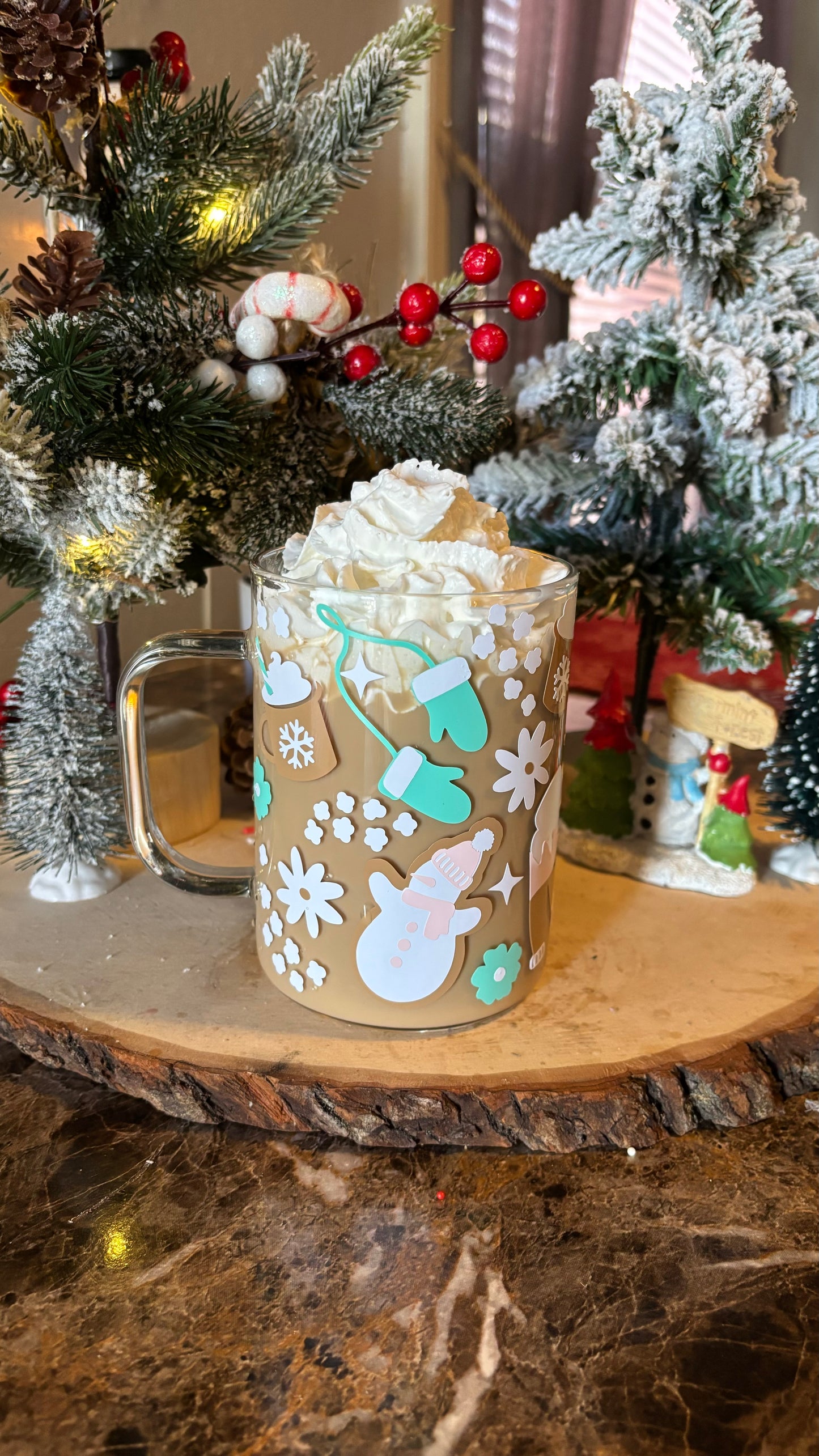 Winter snowman glass mug