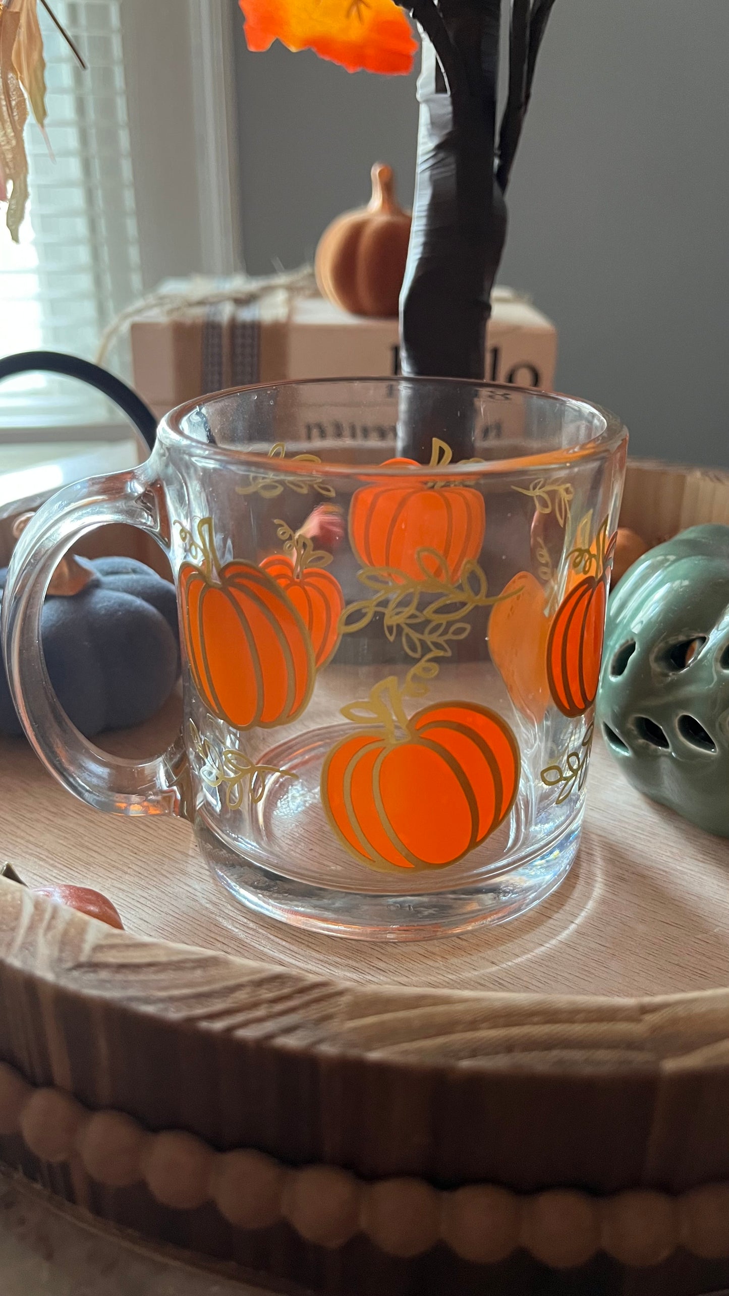 Autumn pumpkin glass mug