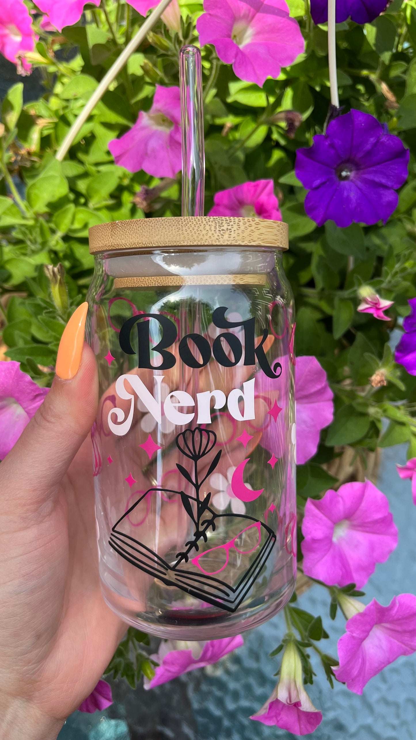 Book nerd glass cup