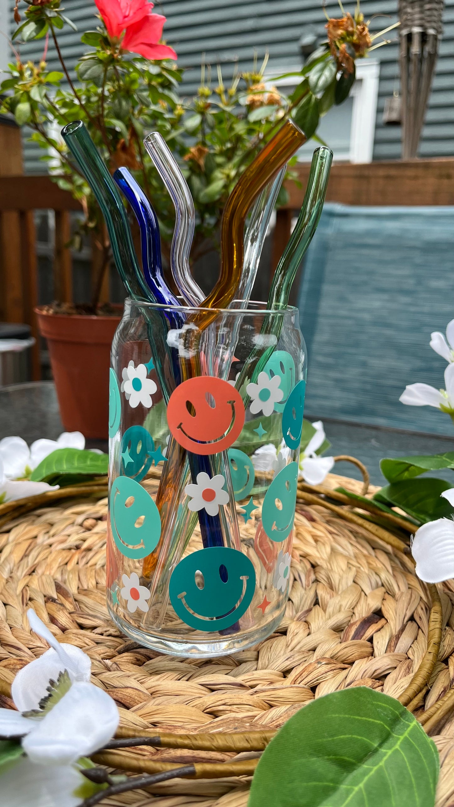 Wavy glass straws