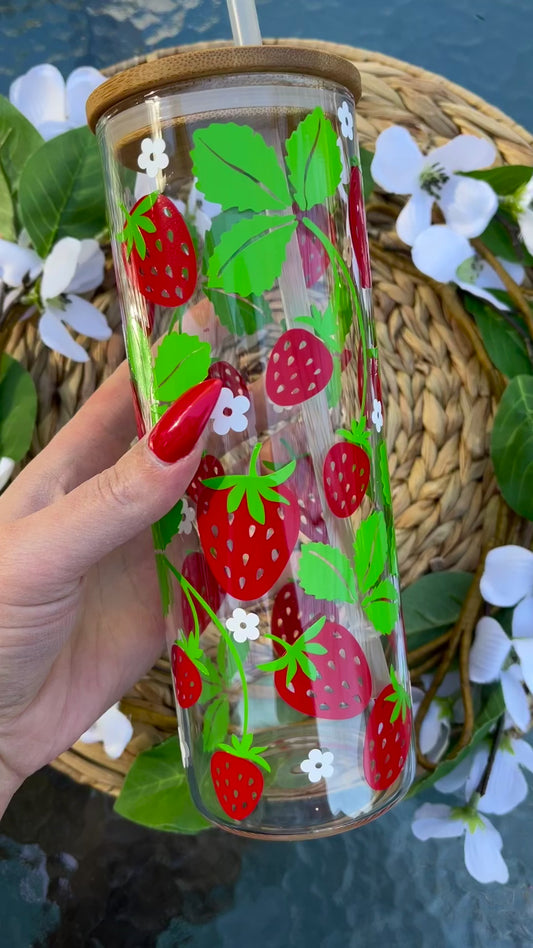 Strawberry flowers 25oz glass tumbler