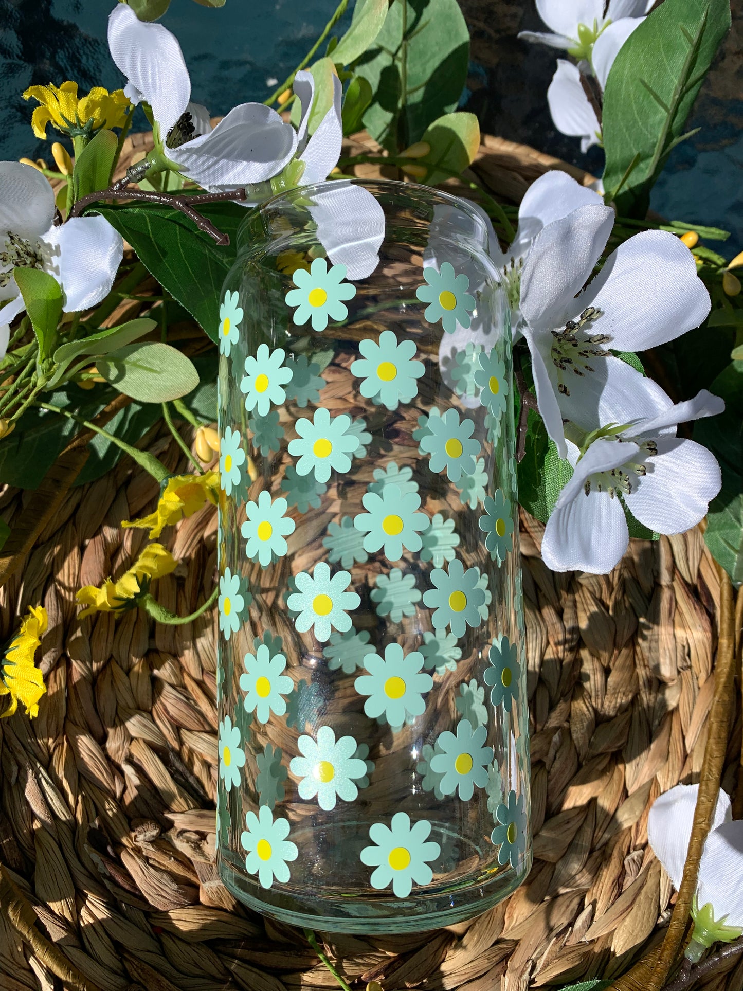 Daisies glass