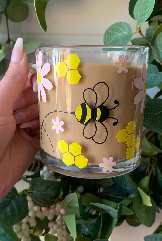 Daisy honey bee mug